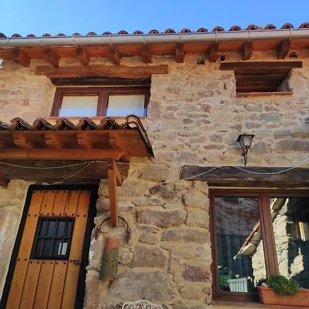 El Colirrojo - Sitios De Aravalle منزل ريفي