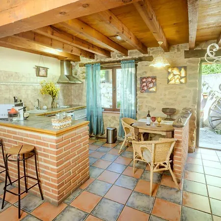 El Colirrojo - Sitios De Aravalle * Casas del Abad