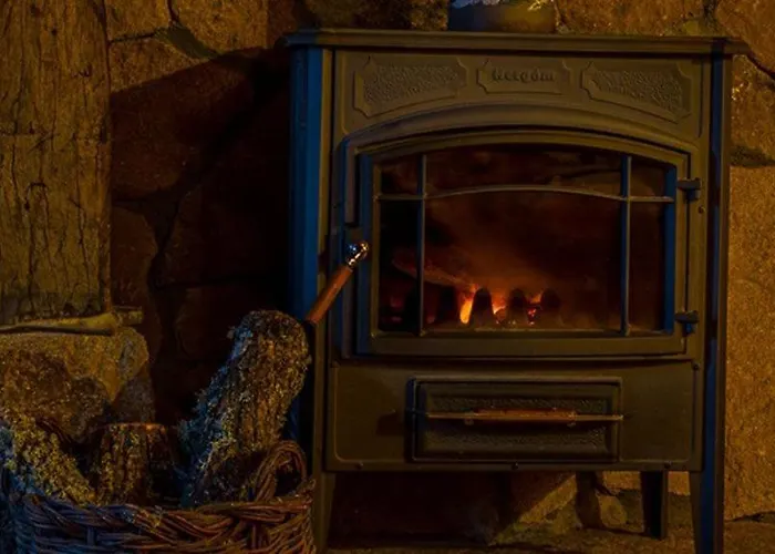 El Colirrojo - Sitios De Aravalle Casas del Abad