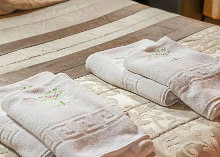 El Colirrojo - Sitios De Aravalle Hétvégi ház *