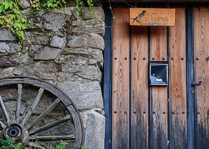 El Colirrojo - Sitios De Aravalle *